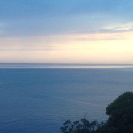 Appartamento Con Super Vista Sul Mare อาเรนซาโน ภายนอก รูปภาพ